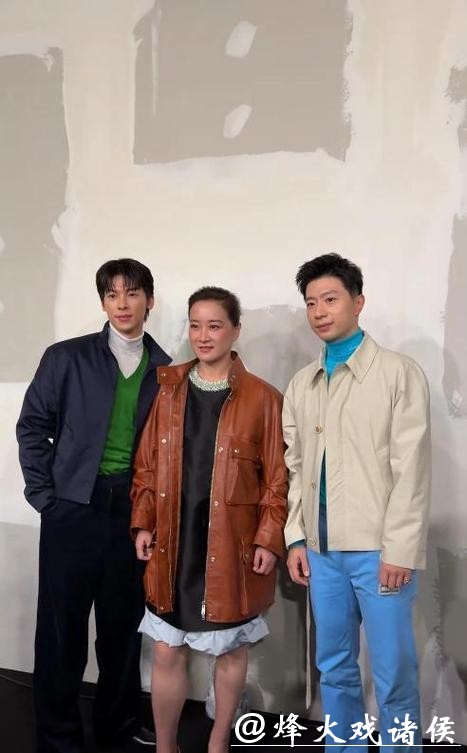 米兰这天,当38岁马龙和男明星同框,才知啥叫抗老脸,一点都不输 米兰这天,当38岁马龙和男明星同框,才知啥叫抗老脸,一点都不输