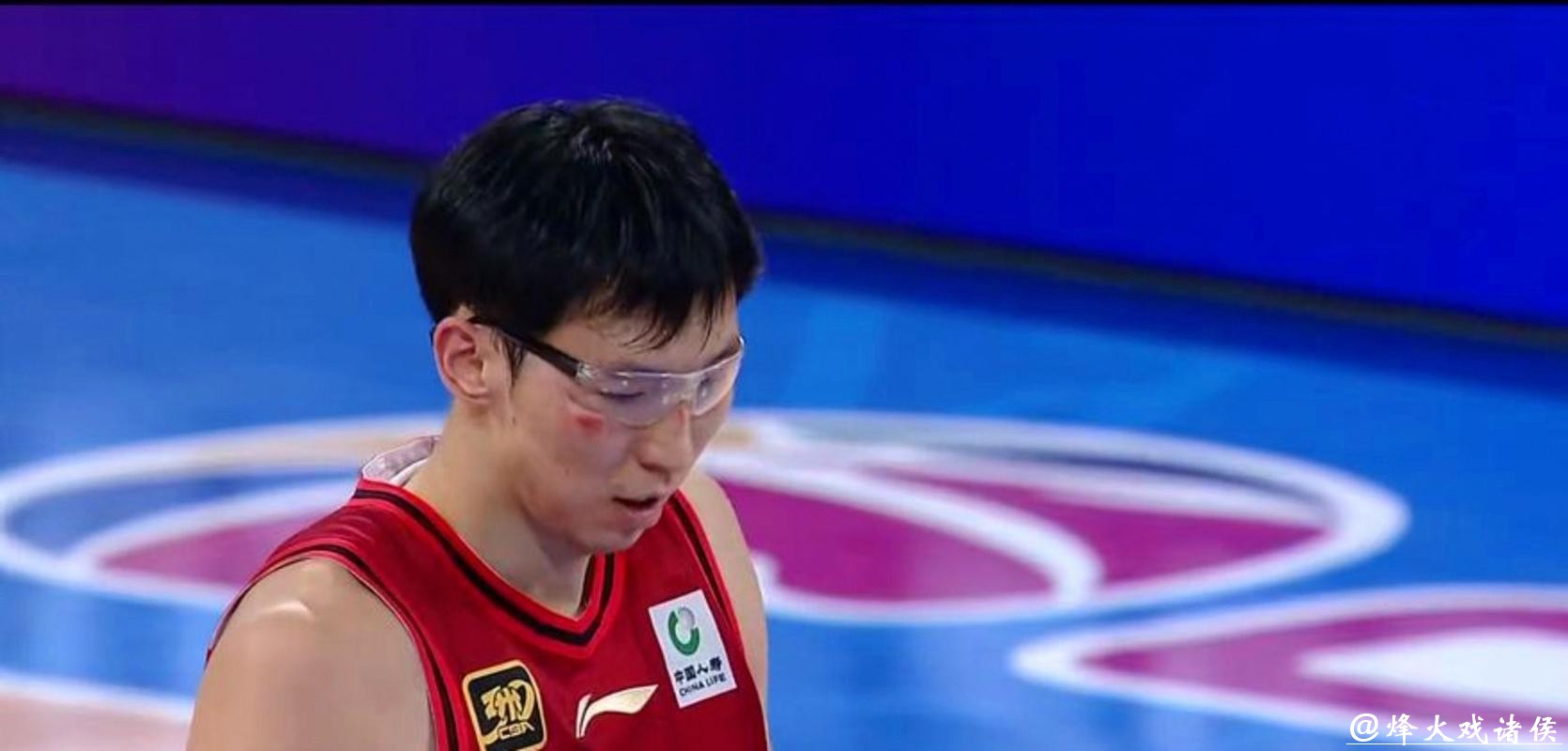 赛季或将缺席?周琦眼部伤情反复,名帅释疑,首钢全面支持康复计划 赛季或将缺席?周琦眼部伤情反复,名帅释疑,首钢全面支持康复计划